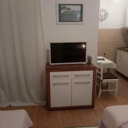 Apartmani Lomar Stari Grad  Exterior photo