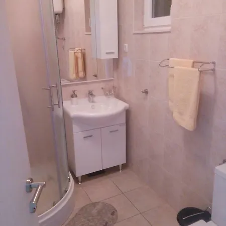Apartmani Lomar Stari Grad  Exterior photo
